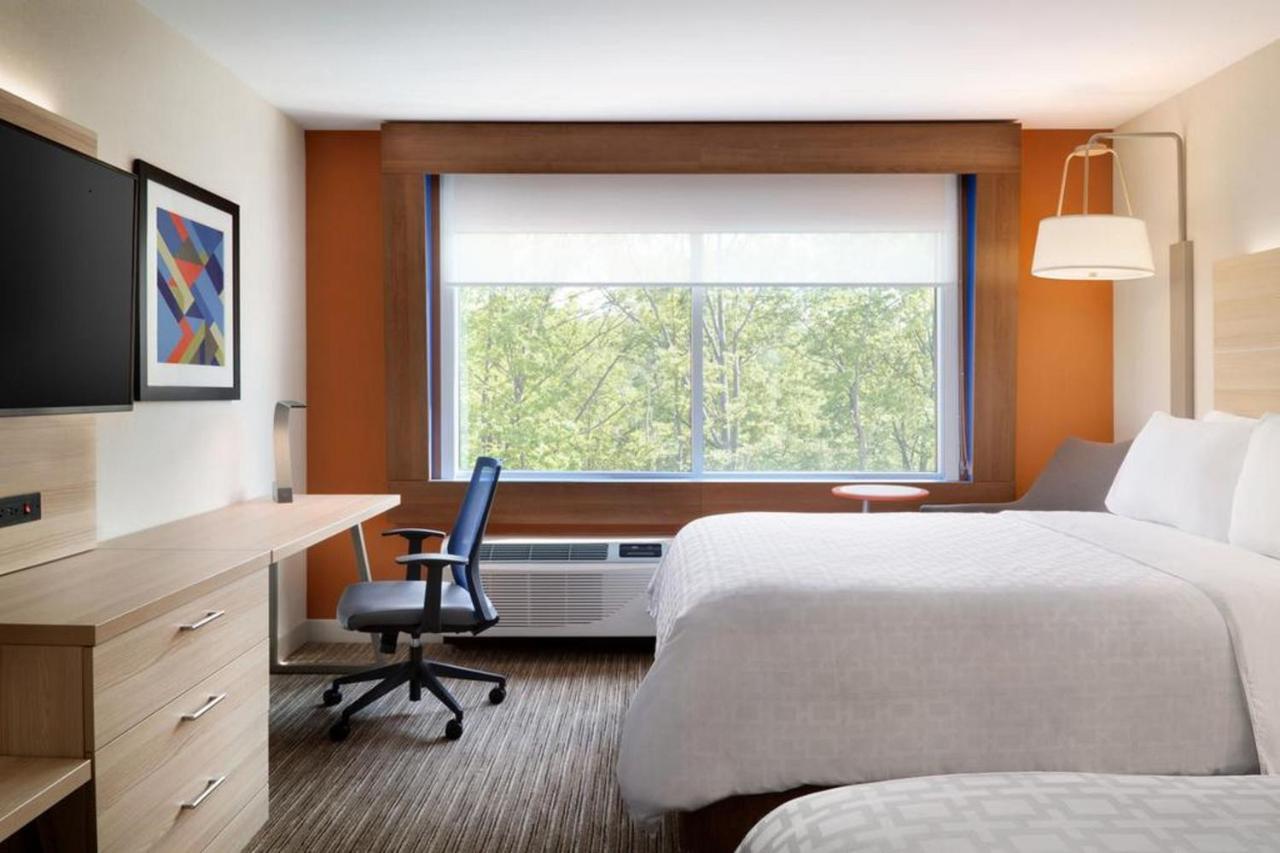 Holiday Inn Express - Wilmington - Porters Neck By Ihg Екстериор снимка