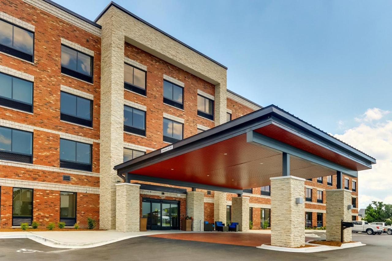 Holiday Inn Express - Wilmington - Porters Neck By Ihg Екстериор снимка