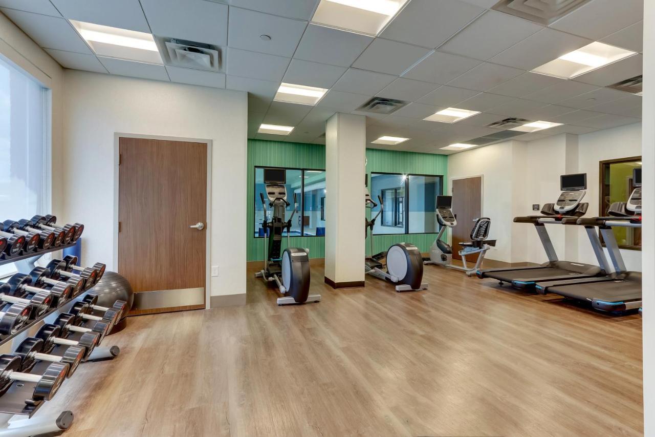 Holiday Inn Express - Wilmington - Porters Neck By Ihg Екстериор снимка